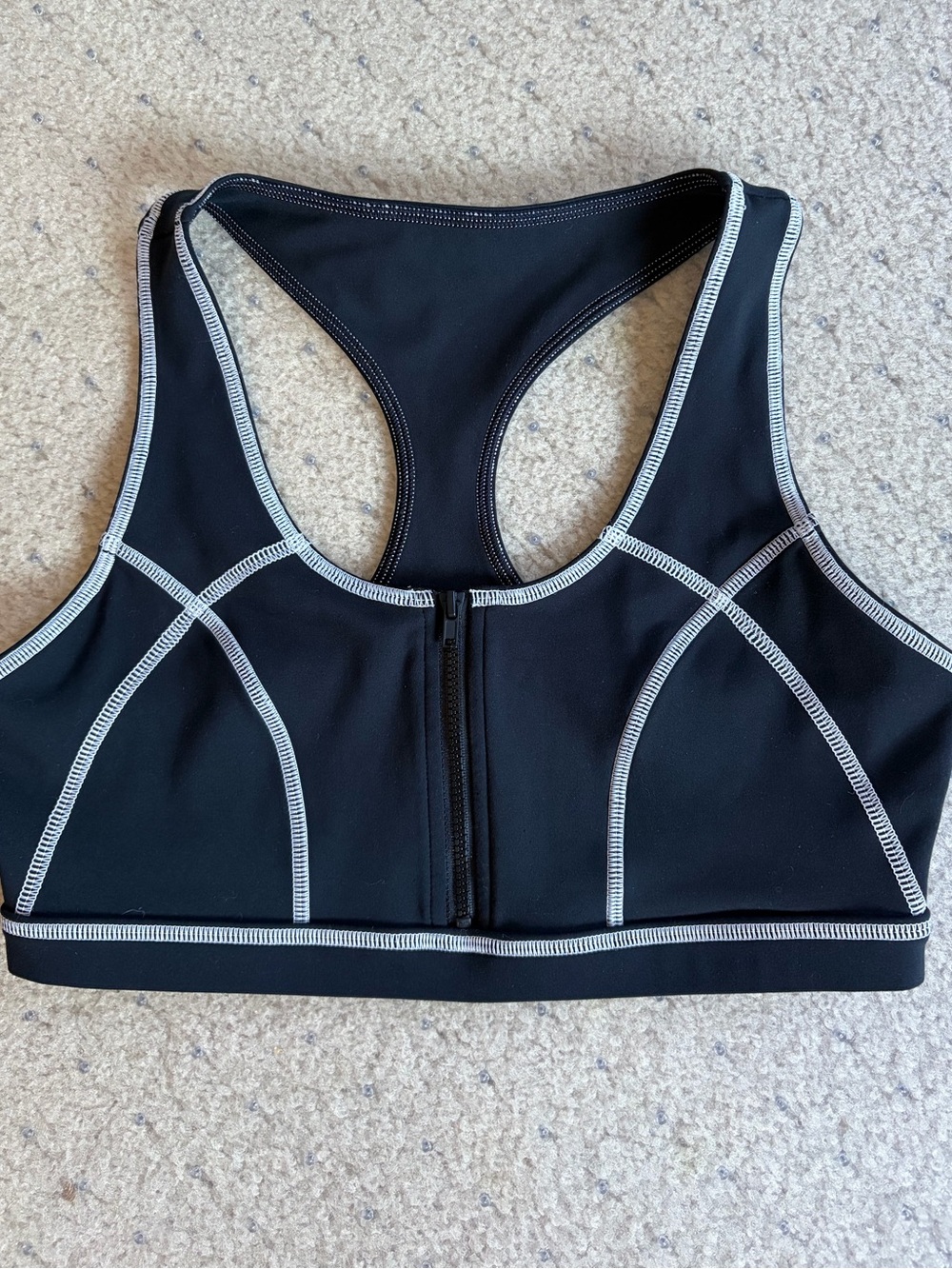 Spiritual Gangster Vera Front Zip Sports Bra Black Small NWOT
